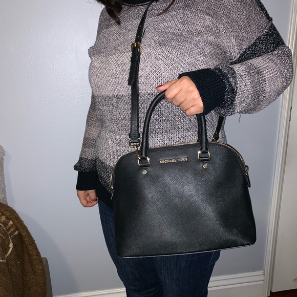 Michael Kors Bag - Picture 4 of 7